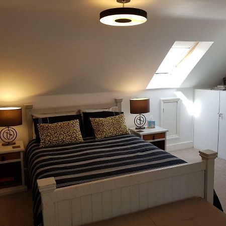 Sunset Bed & Breakfast Hastings Dış mekan fotoğraf