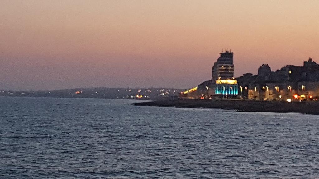 Sunset Bed & Breakfast Hastings Dış mekan fotoğraf