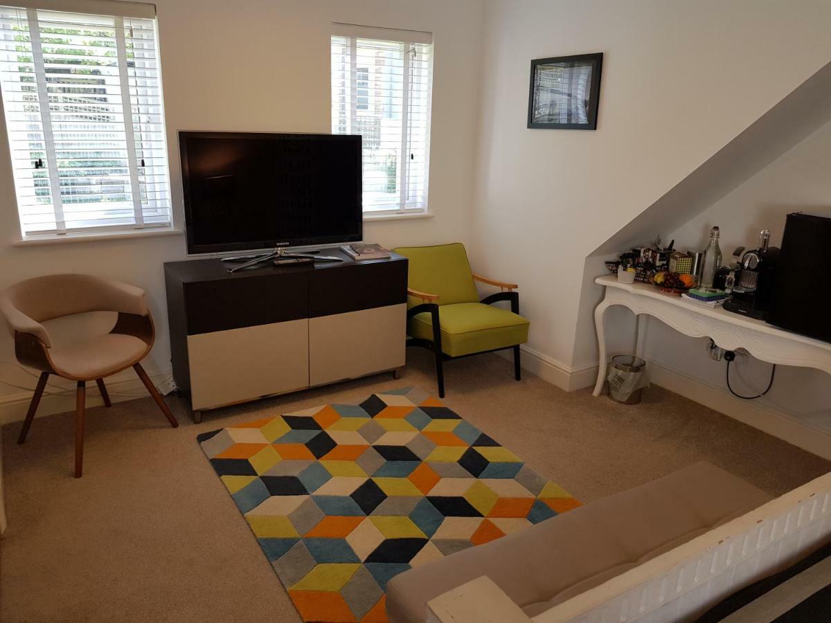 Sunset Bed & Breakfast Hastings Dış mekan fotoğraf